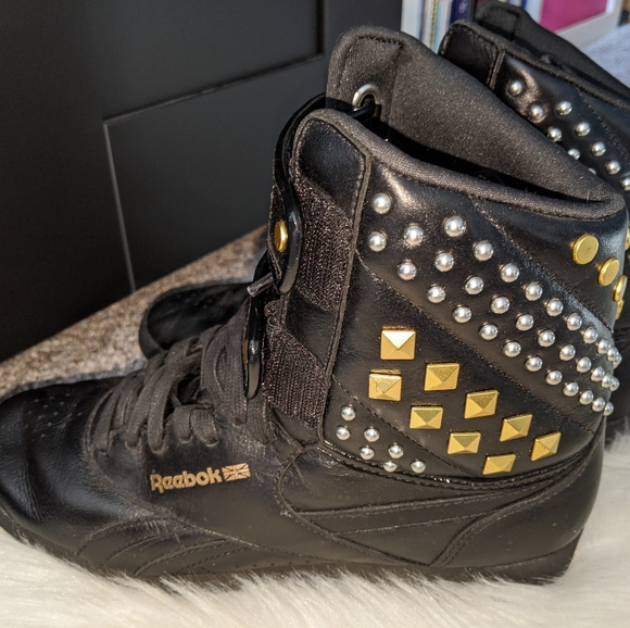 Reebok Shoes - Alicia Keys Reebok Hi Dibble Bubble